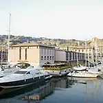 Nh Collection Marina 4* Genua