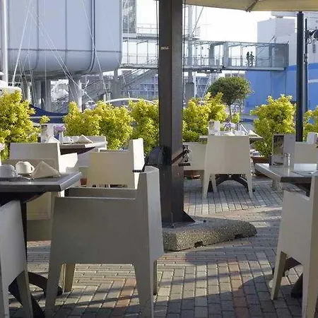 Nh Collection Marina 4* Генуя