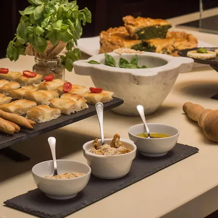 Nh 컬렉션 마리나 호텔 4*