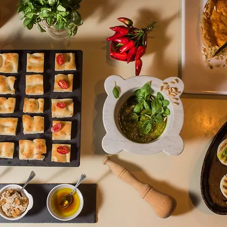 热那亚码头nh典藏酒店