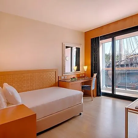 Hotel Nh Collection Marina