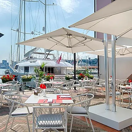 Hotel Nh Collection Marina