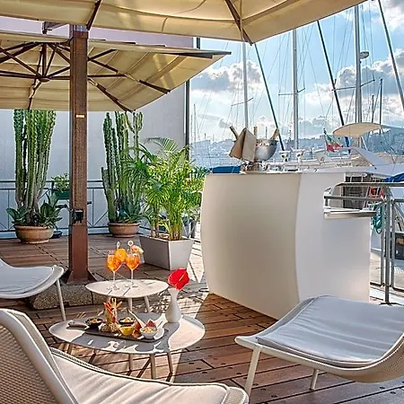 Hotel Nh Collection Marina
