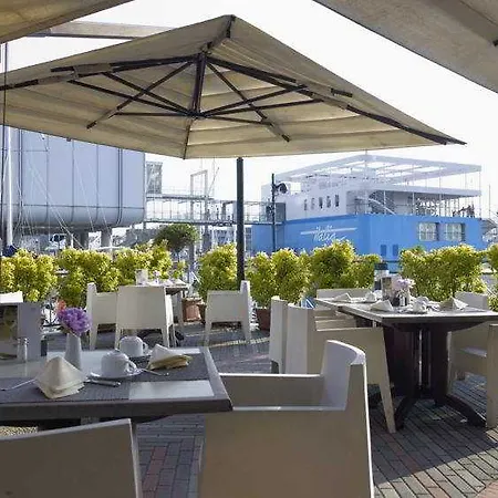 热那亚码头nh典藏酒店 酒店