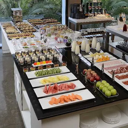Nh Collection Marina Hotel