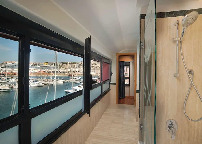 Nh Collection Marina Hotel