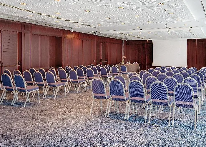 Nh Collection Marina