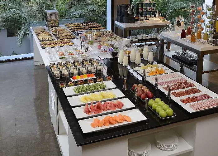 Nh Collection Marina Hotel