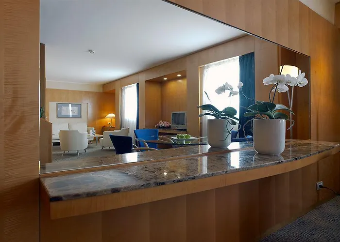 Nh Collection Marina 4*