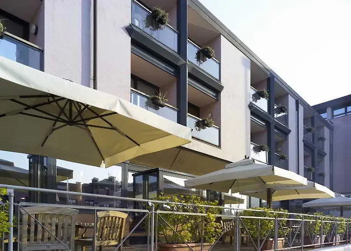Nh Collection Marina Hotel 4*