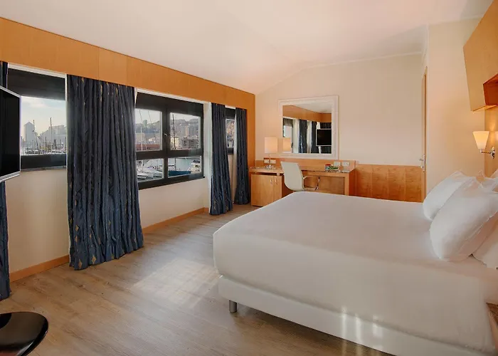 Hotel Nh Collection Marina Janov